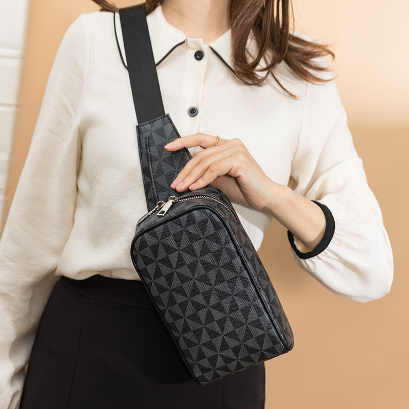 Luxury Fashion Chest Bags for  - đánh giá và giá Women Bags Dkny