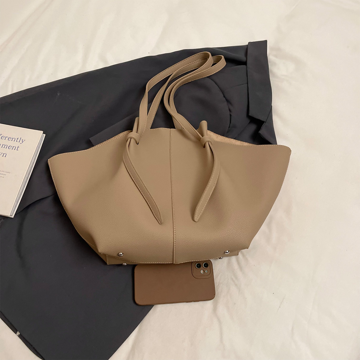 Retro Women Tote Bag Soft PU L - đánh giá và giá Women Bags Mk