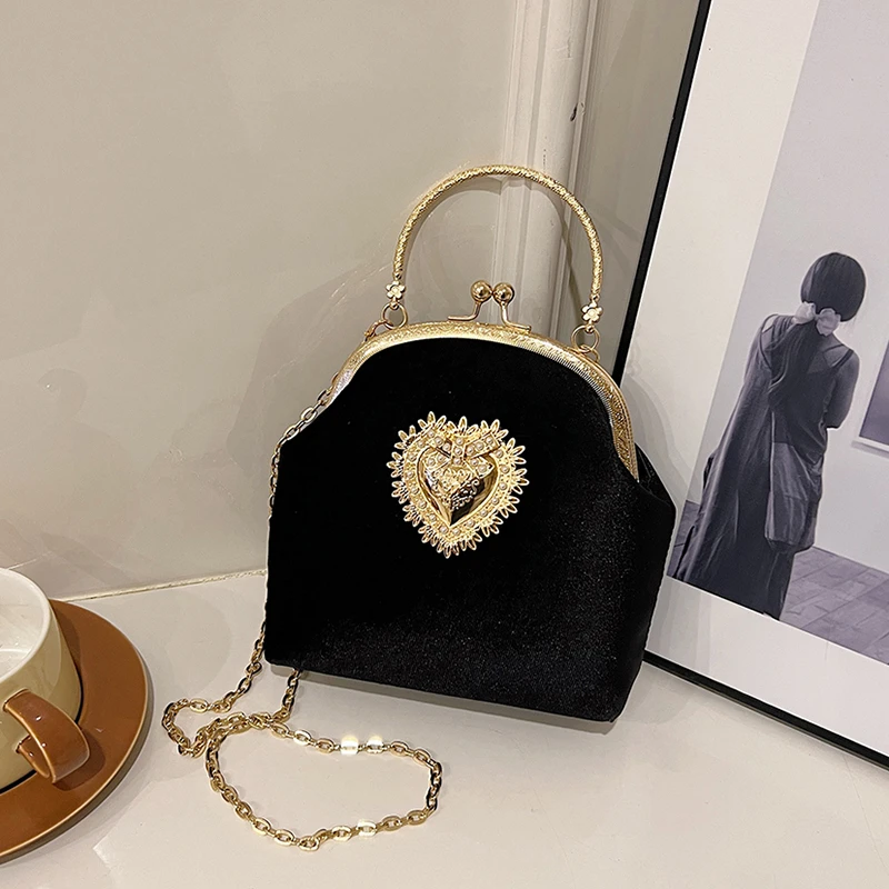 Chains Velvet Frame Heart Dinn - đánh giá và giá Women Bags In Sale
