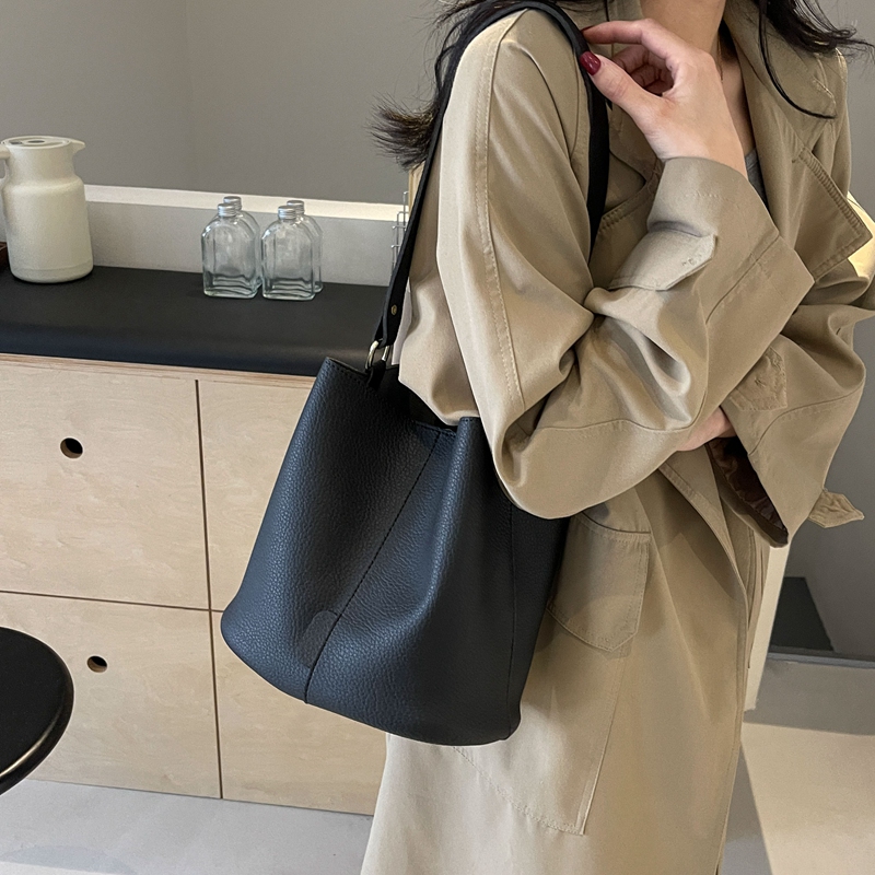 Hasp New Bucket Tote Bags Soli - đánh giá và giá Women Bags In Sale